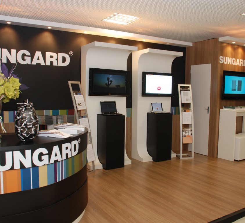 <b>MONTAGEM DE STAND</b><br /><br /><i class="fas fa-tag"></i> Construção e padronização de stand no Congresso Internacional de Mercados Financeiro e de Capitais da BM&F Bovespa